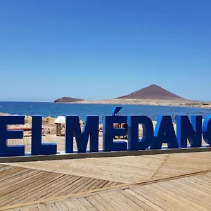 https://vista-marina-8-d-el-medano.tenerifehoteles.net